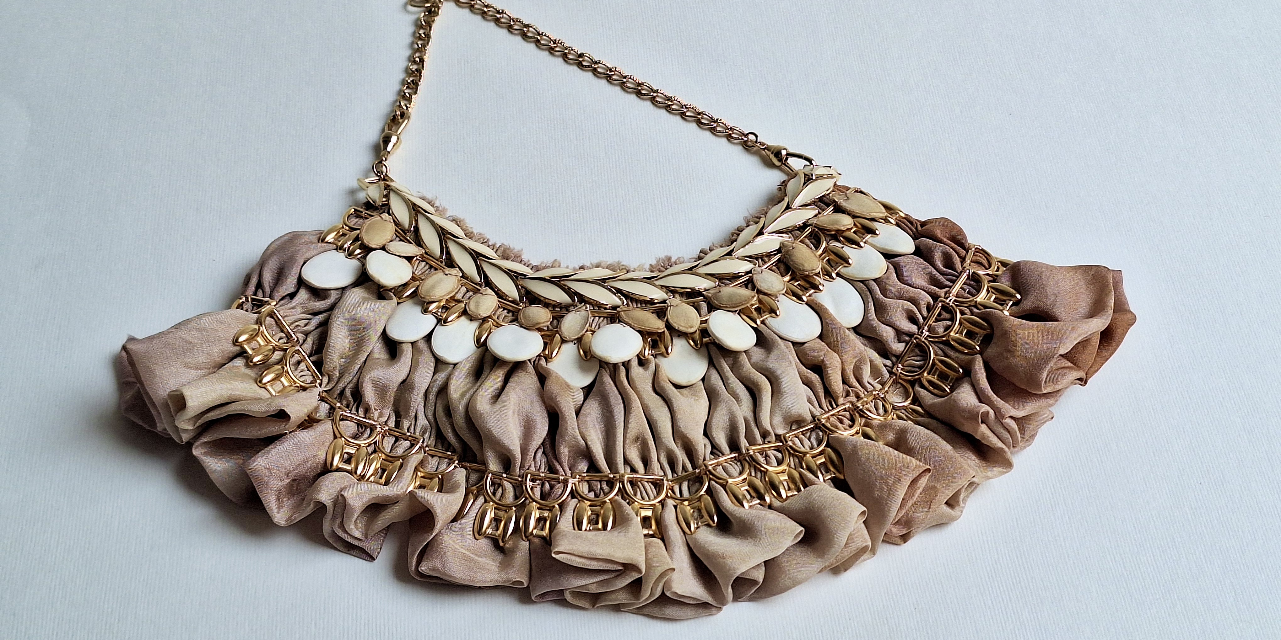 Pieza joya Collar de To be continued Pieza joya Collar de To be continued
