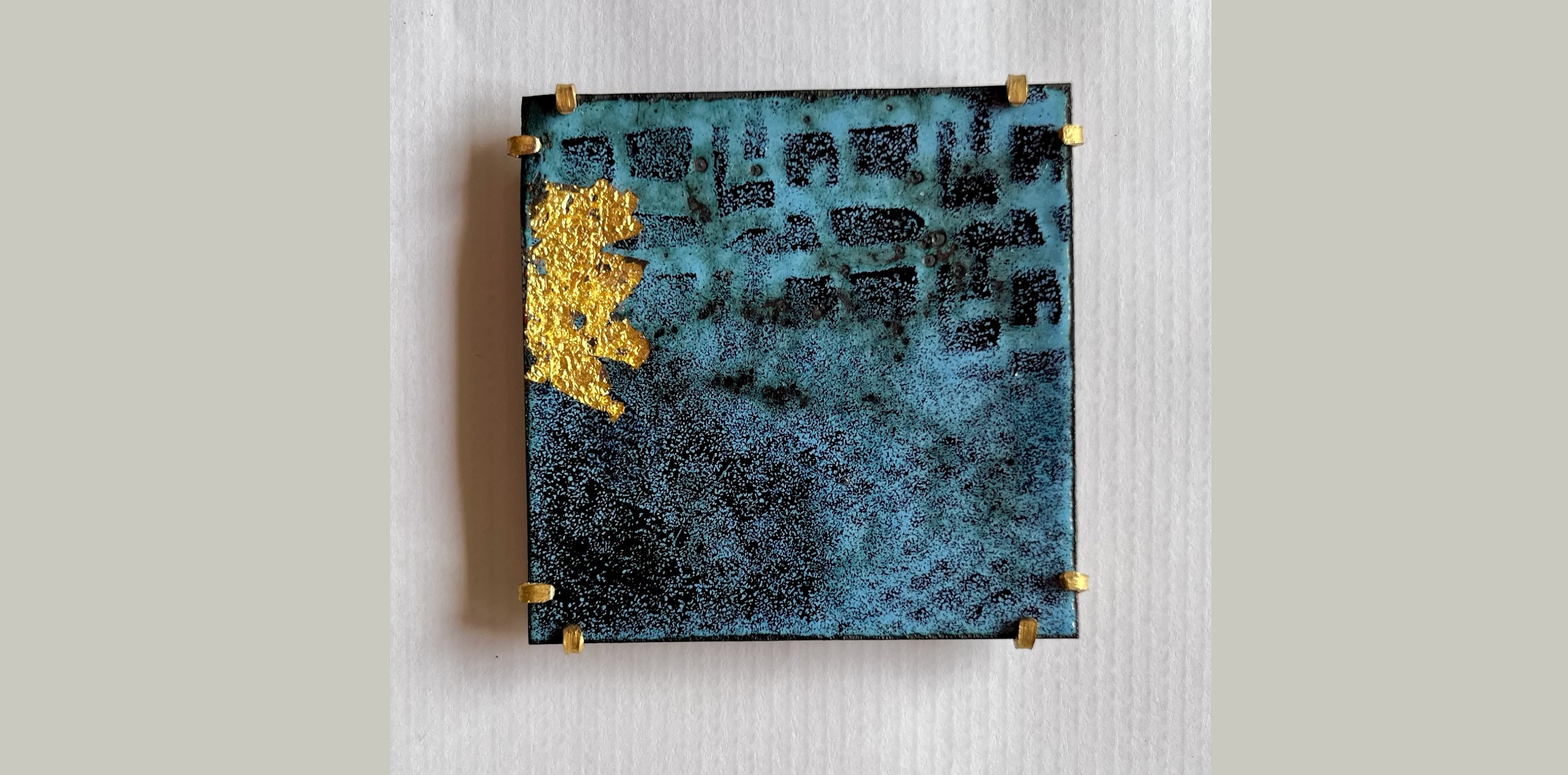 Colgante TS Obra de Magdalena Vélez
